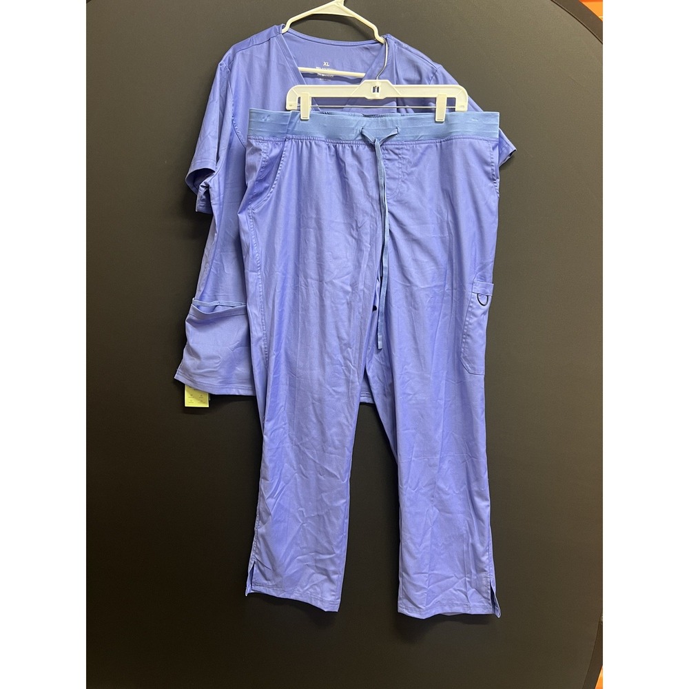 Cozyfit Women's nurse‎ Scrub Shirt and pants Size XL blue NWT